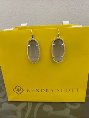 Kendra Scott Elle Earrings slate cats eye with gold tone